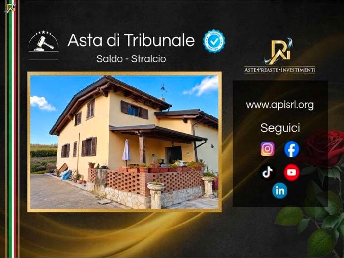 Casa con 6 locali in vendita in Contrada Tora, Pignola