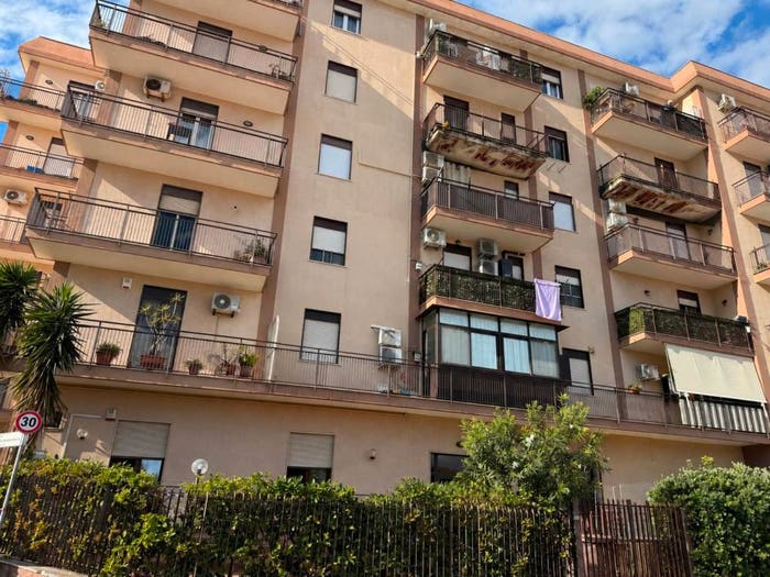 Appartamento con 5 locali in vendita in Via Monsignor Salvatore Siino, Capaci