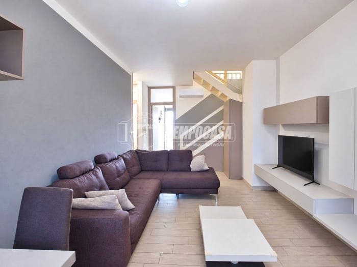 Appartamento trilocale in vendita in Via Monte San Gabriele, Cittadella Villaggio Dalmazia, Novara
