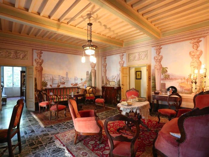 Casa con 6 locali in vendita in Centro, Buti