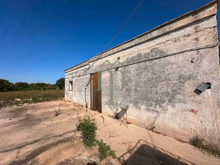 Casa trilocale in vendita in Via Gastone Maresca, Centro, Carovigno