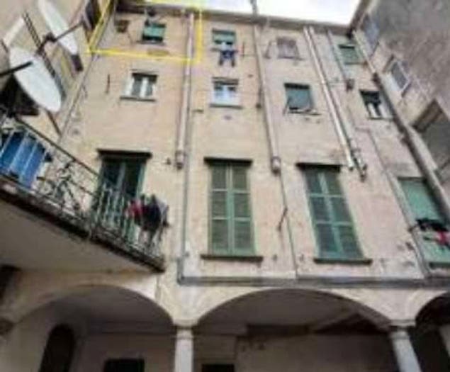 Appartamento trilocale in vendita in Via Barozzi, Olginate