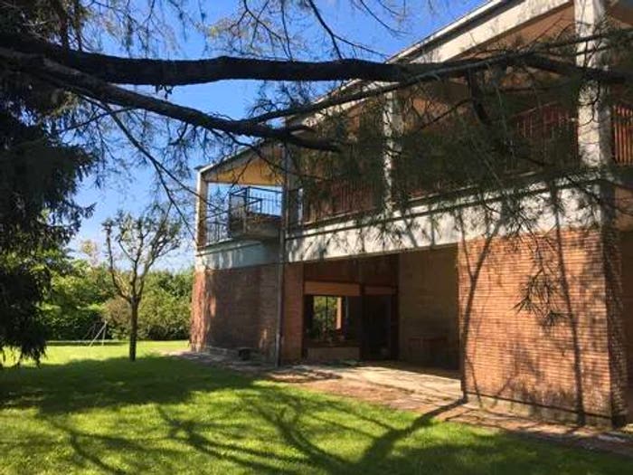 Casa con 6 locali in vendita in Via Pajanello No Number, Capranica
