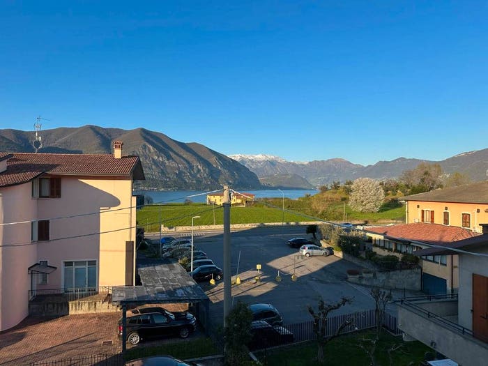 Appartamento trilocale in vendita in Via Risorgimento Traversa, Clusane, Iseo