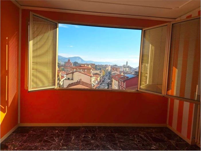 Appartamento con 6 locali in vendita in Viale Napoleone Melani, MontecatiniTerme