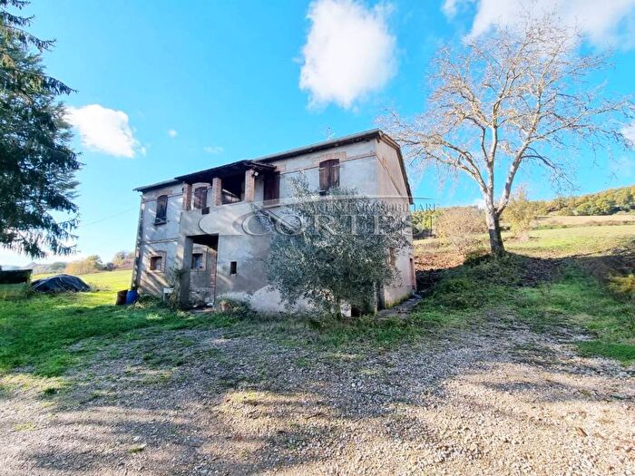 Casa trilocale in vendita in Città di Castello