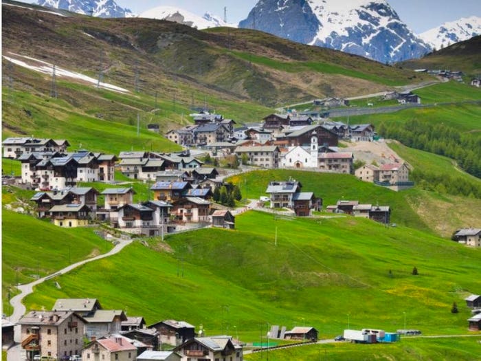 Appartamento trilocale in vendita in Via Ròss, Livigno