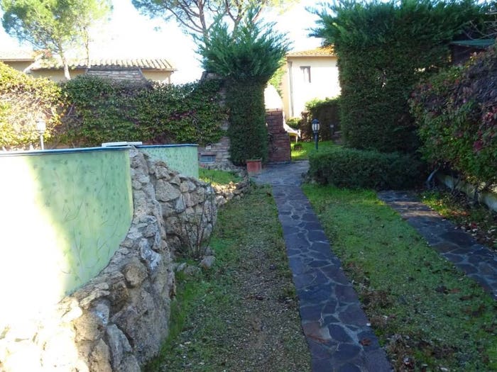 Casa trilocale in vendita in Via Colle S Lorenzo, Montespertoli