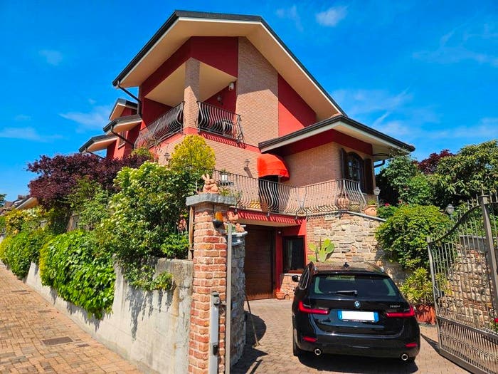 Casa con 6 locali in vendita in Regione San Dalmazzo, Rivalba