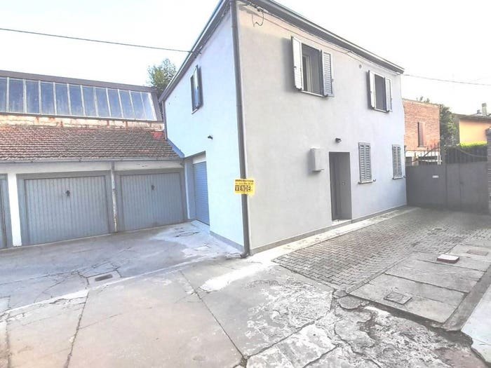 Appartamento con 5 locali in vendita in Piazza del Popolo, Centro, Copparo