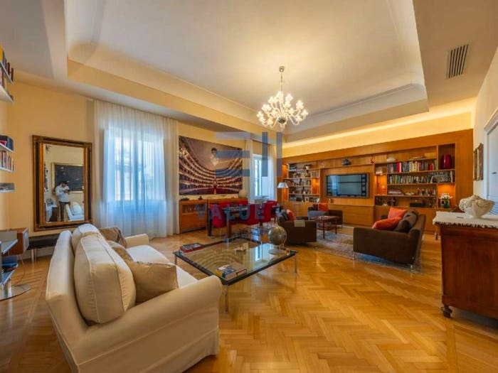 Appartamento con 6 locali in vendita in viale Gorizia, Trieste Coppedè, Roma