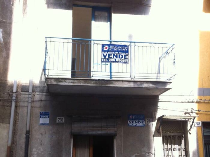Casa trilocale in vendita in Via Canonico Renna, Paternò