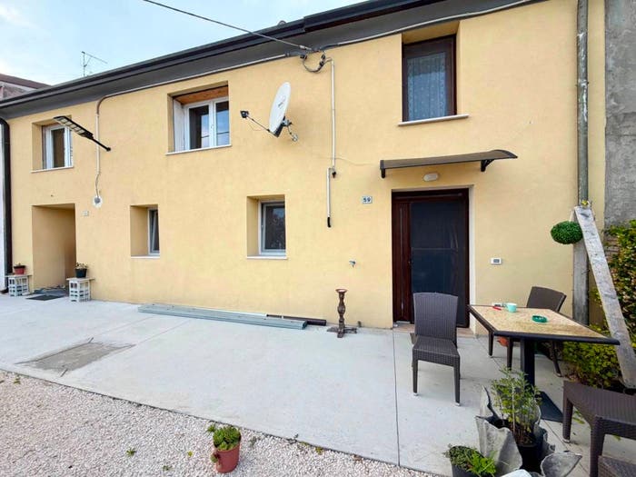 Casa trilocale in vendita in Capitello, Concamarise