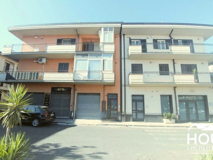 Casa bilocale in vendita in Via Brescia, Paternò