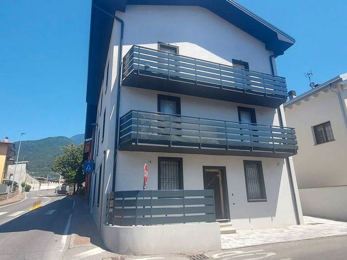 Appartamento bilocale in vendita in Via San Glisente, Berzo Inferiore