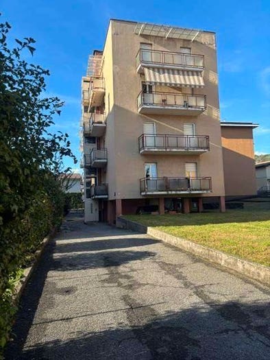 Appartamento bilocale in vendita in via Grilloni, Camerlata Rebbio, Como