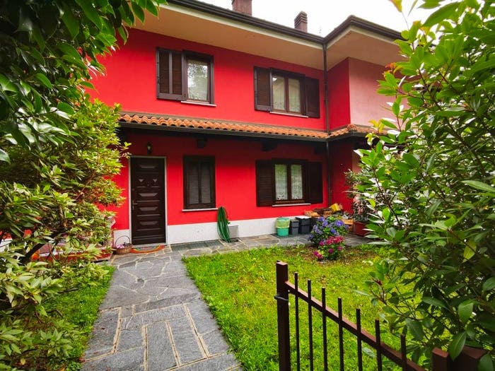 Casa con 6 locali in vendita in Via Casale, Gabbio Cereda Ramate, Casale Corte Cerro
