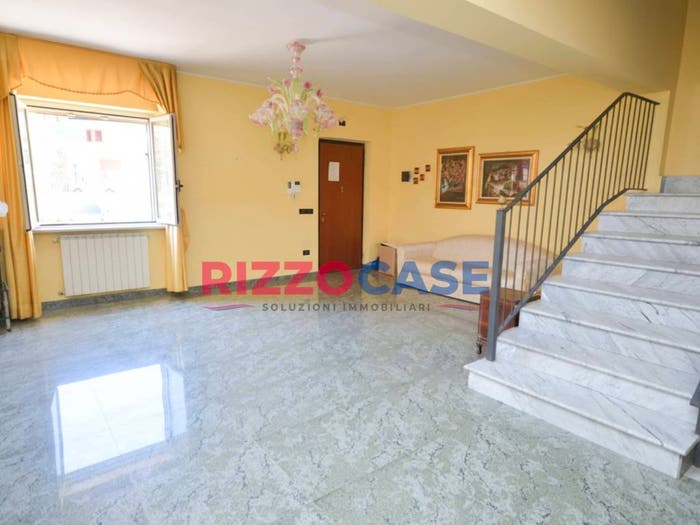Casa con 6 locali in vendita in Via Fellino, Rossano Stazione, CoriglianoRossano