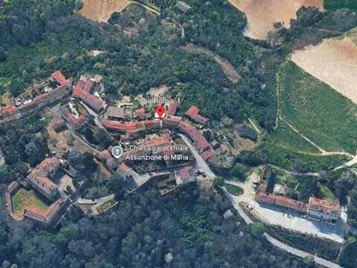 Casa con 6 locali in vendita in Via Roma, Centro, Moncestino