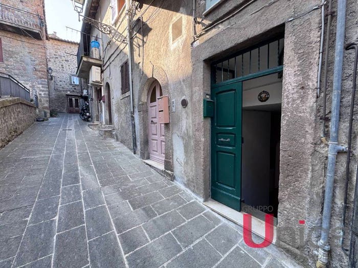 Appartamento bilocale in vendita in Via Fiscale, Centro, Soriano nel Cimino