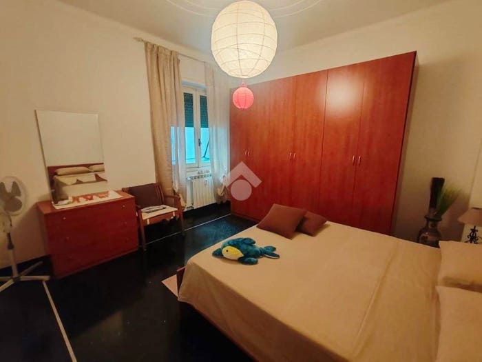 Appartamento quadrilocale in vendita in Via Carlo Rota, Sampierdarena, Genova