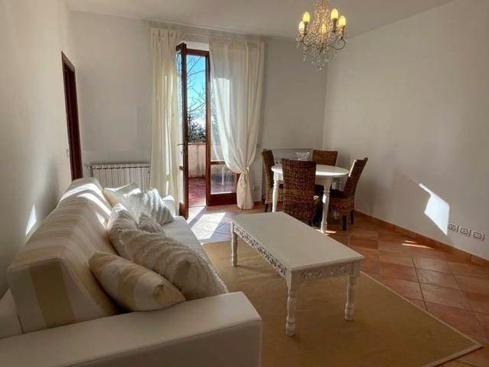 Appartamento con 6 locali in vendita in Panicagliora, Marliana