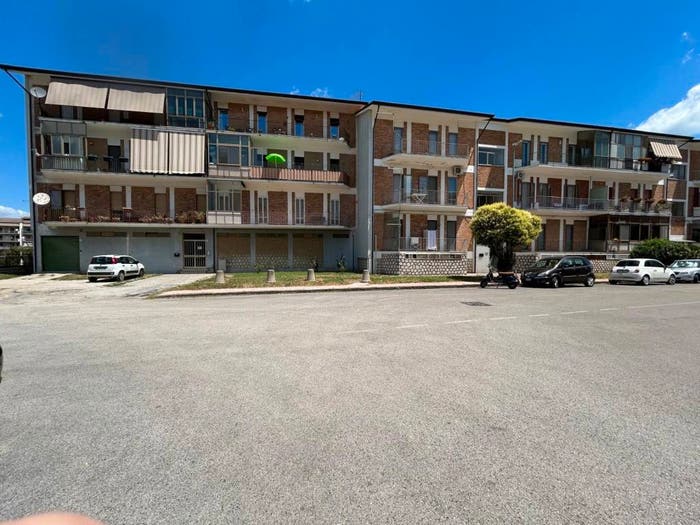Appartamento trilocale in vendita in Via Pasquale Villari, Quattrograna Bellizzi Sant'Oronzo, Avellino