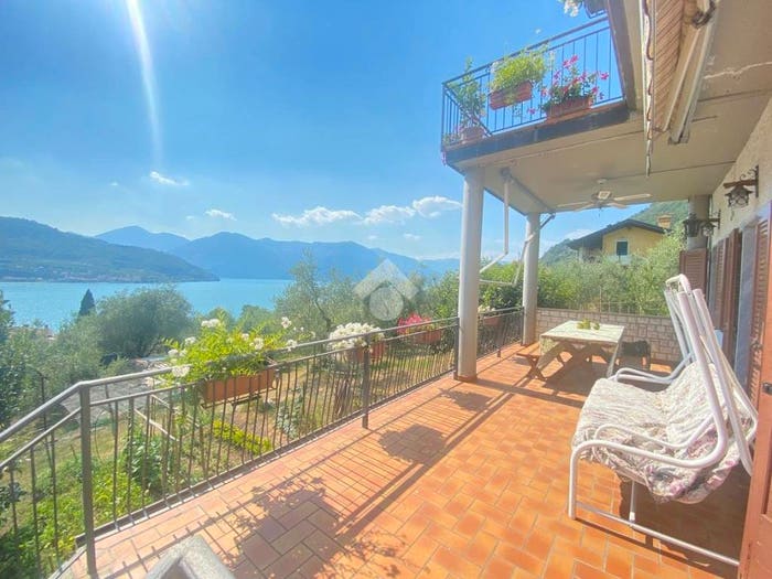 Appartamento quadrilocale in vendita in Via rampa, Centro, Sale Marasino