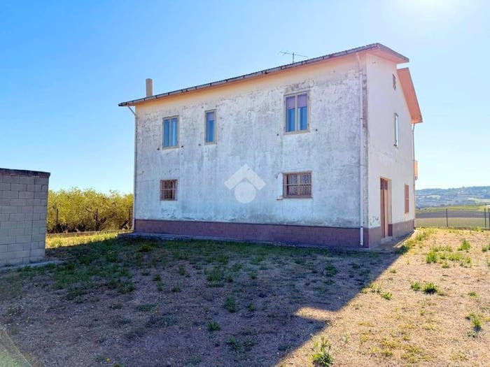 Casa con 6 locali in vendita in Contrada Querce Grosse, Montenero di Bisaccia