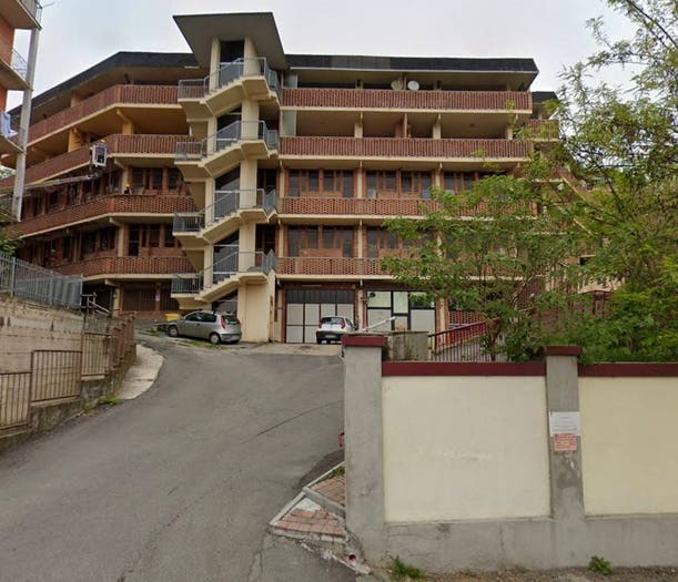 Appartamento quadrilocale in vendita in Via Pietro Micca, Corso Dante, Asti