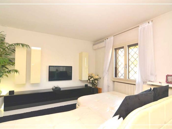 Casa con 6 locali in vendita in Centro, Pieve a Nievole