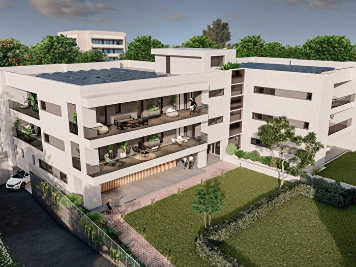 Appartamento trilocale in vendita in Volontari Planis, Udine
