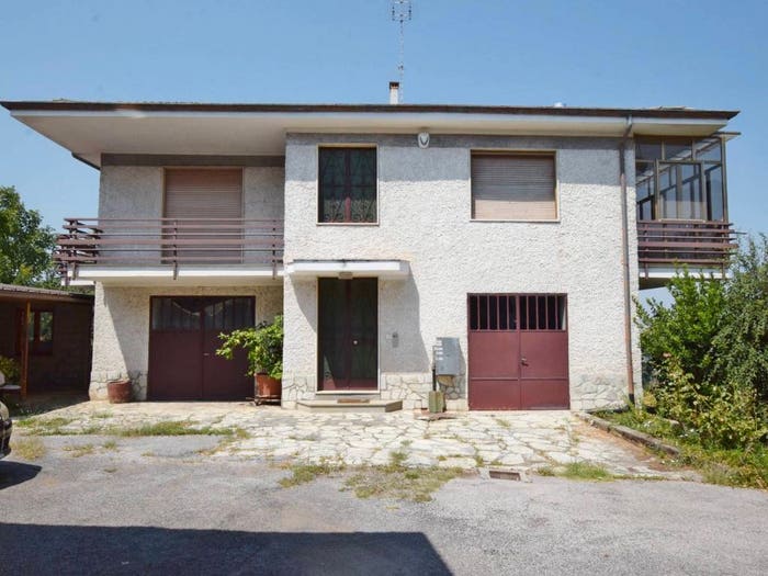 Casa con 6 locali in vendita in Via Giuseppe Bessone, Centro, Villanova Mondovì