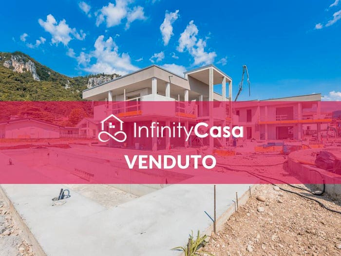 Appartamento trilocale in vendita in Loc Campagna, Centro, Affi