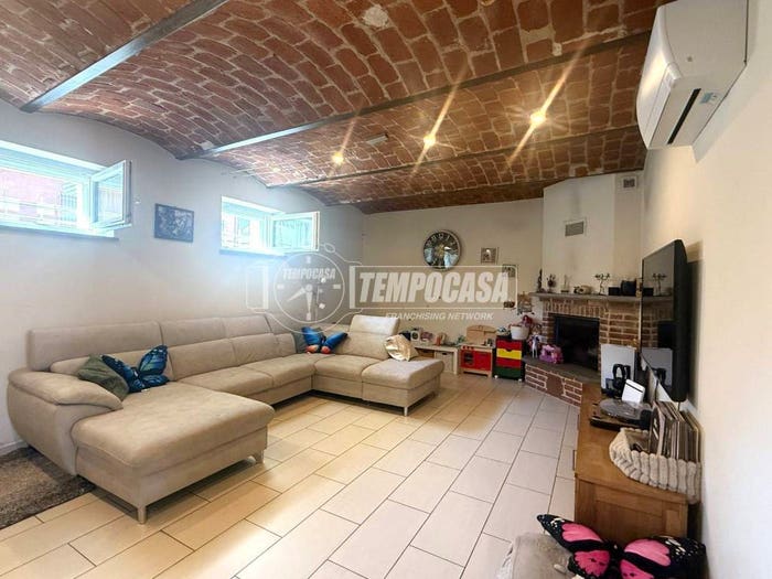 Casa con 5 locali in vendita in Via degli Spalti, San Fedele, Asti
