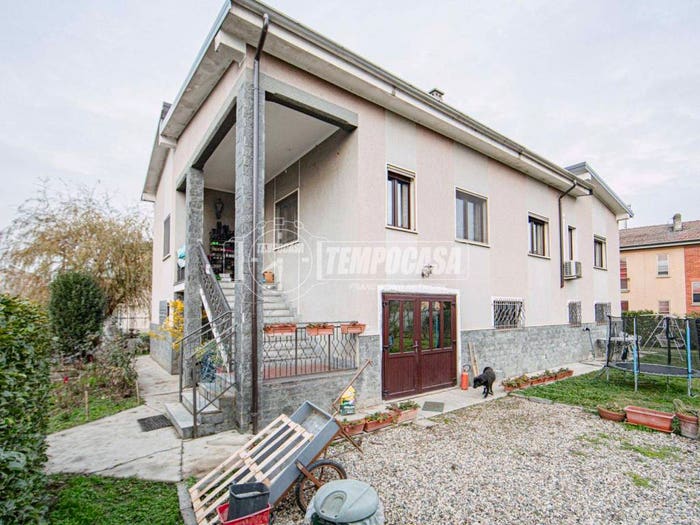 Casa con 5 locali in vendita in Via Raitè, Centro, Sartirana Lomellina