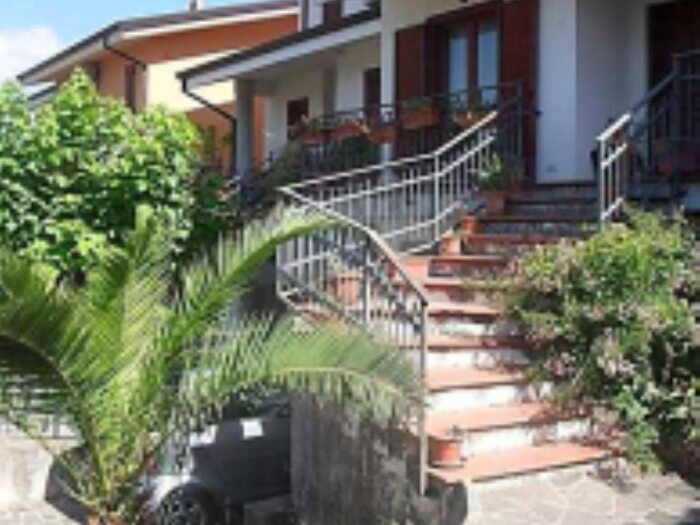 Casa con 5 locali in vendita in Via Cristoforo Colombo, Madonna Delle Grazie, Montalto Uffugo