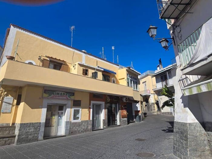 Appartamento bilocale in vendita in Rione Umberto I, Centro, Forio