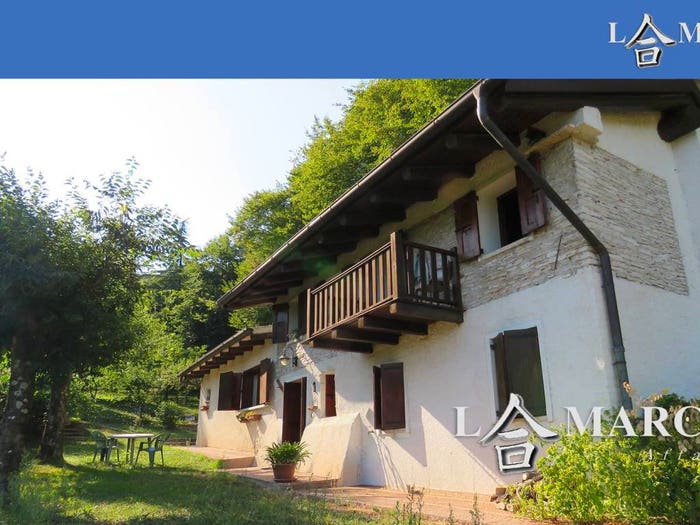 Casa con 6 locali in vendita in Via Costalunga, Cavaso del Tomba