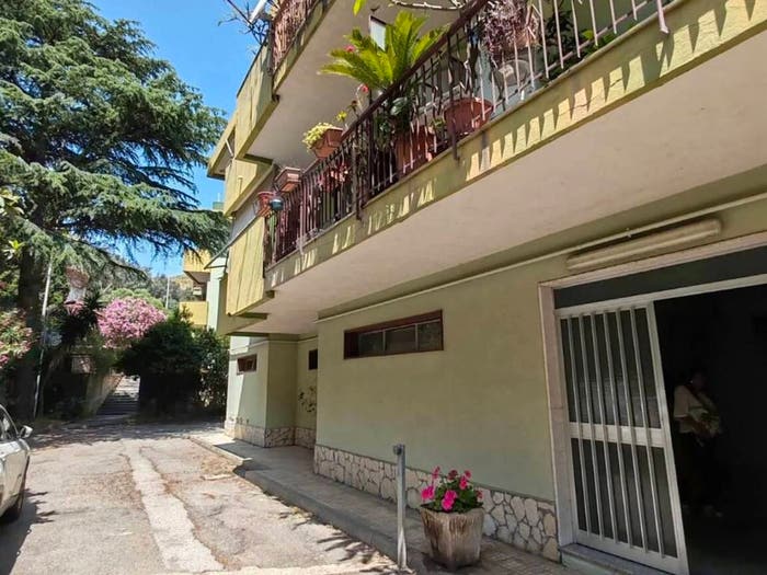 Appartamento quadrilocale in vendita in Via Comunale No Number, Camaro Superiore, Messina