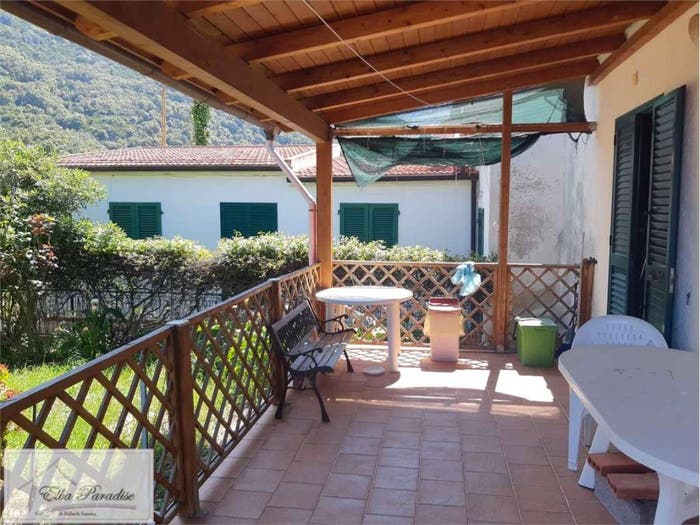 Casa quadrilocale in vendita in Via Nuova, Marciana