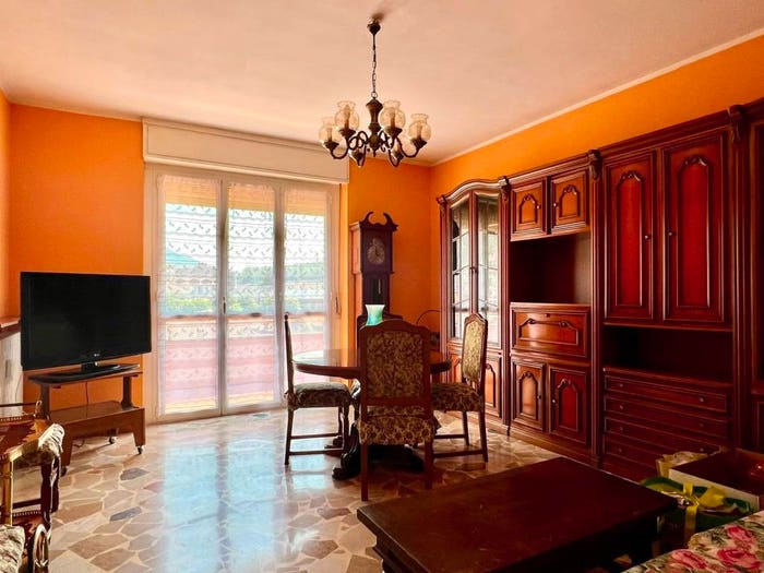 Appartamento trilocale in vendita in Via Antonio Realini, Centro, Gravellona Toce