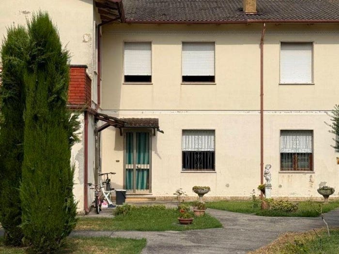 Casa con 5 locali in vendita in Centro, Ostiglia