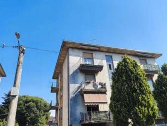 Appartamento bilocale in vendita in Via F Lli Vigorelli, Sciarè, Gallarate