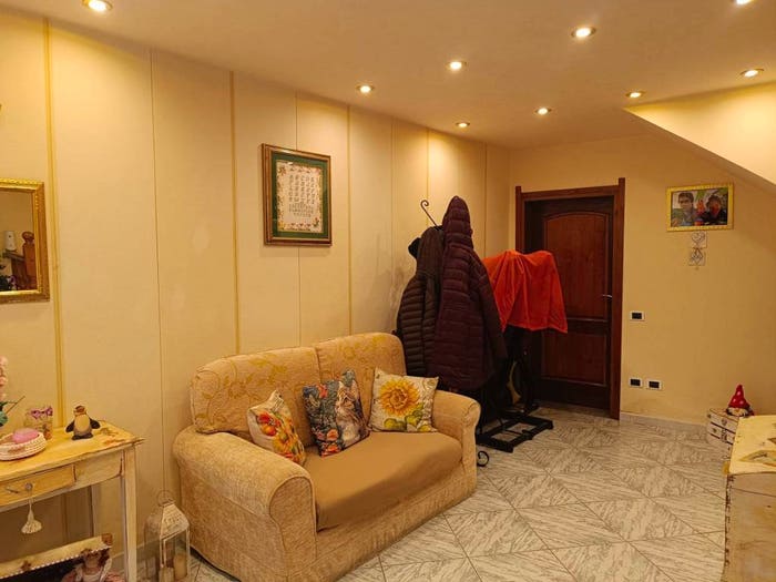 Casa con 5 locali in vendita in Via Roma, Centro, Chianni