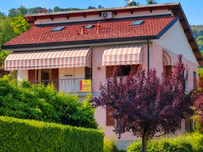 Appartamento con 6 locali in vendita in Via Giovanni Amendola, Collina, Pinerolo