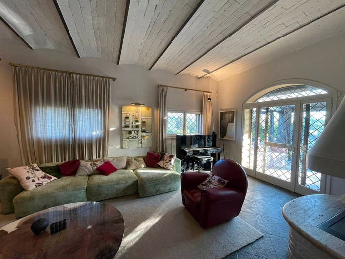 Casa con 6 locali in vendita in via di Vacciano, Grassina, Bagno a Ripoli