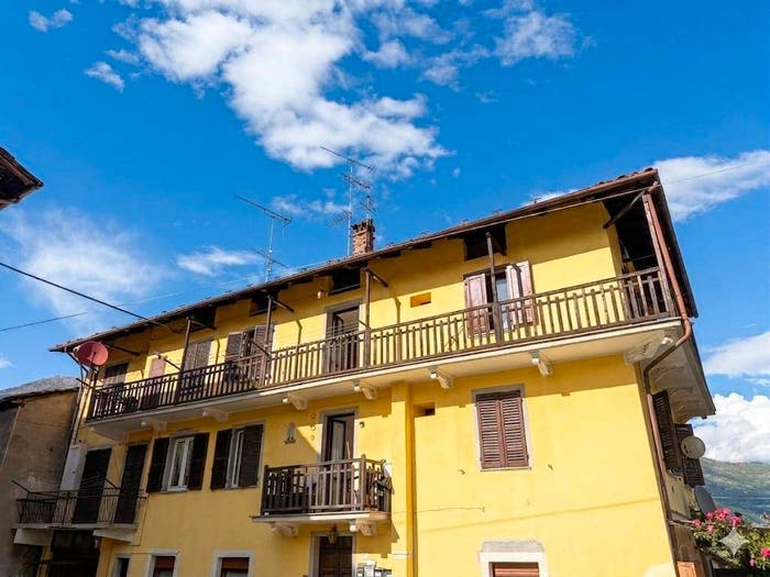 Appartamento quadrilocale in vendita in Località Capoluogo, Centro, Pollein