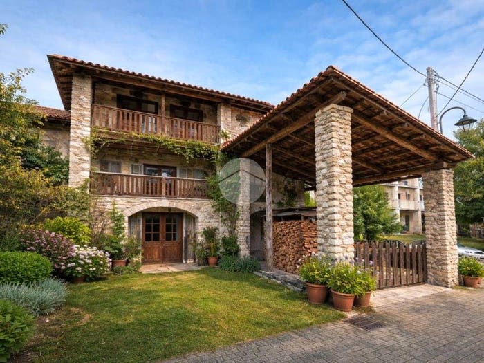 Casa quadrilocale in vendita in Frazione Rua, Canischio