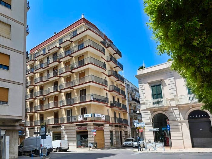 Appartamento con 5 locali in vendita in Via Cappuccini, Putignano